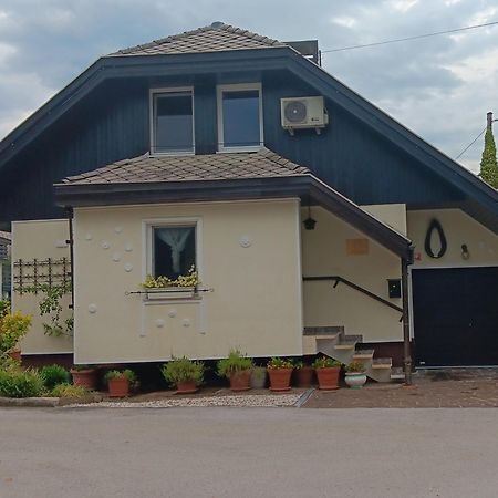 Вилла Hisa Piber Блед Экстерьер фото